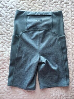 The North Face Biker Shorts Women's XS Green